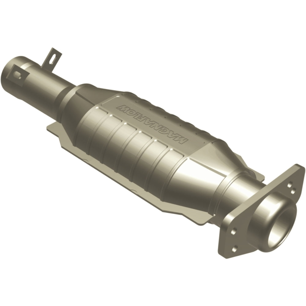 MagnaFlow direct-fit catalytic converter for 1988-1994 Chevy 2.5 inch inlet/outlet stainless steel Federal EPA compliant OBDII 93486