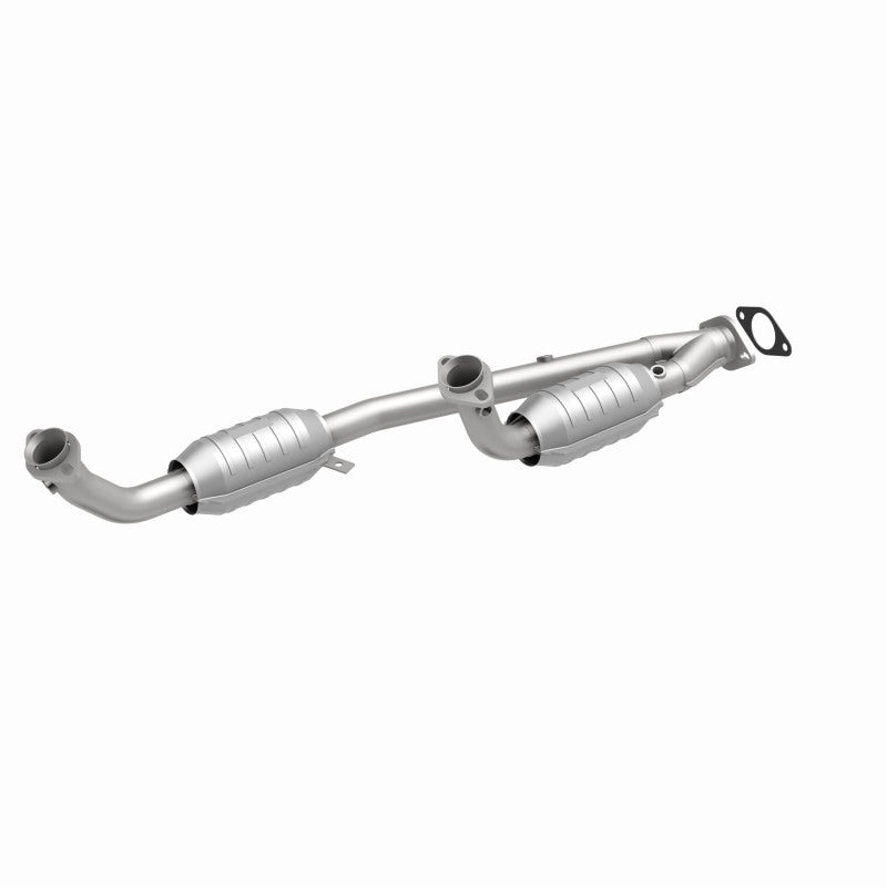 MagnaFlow direct-fit catalytic converter for 1995-1997 Ford 3.8L stainless steel CARB compliant 4451353