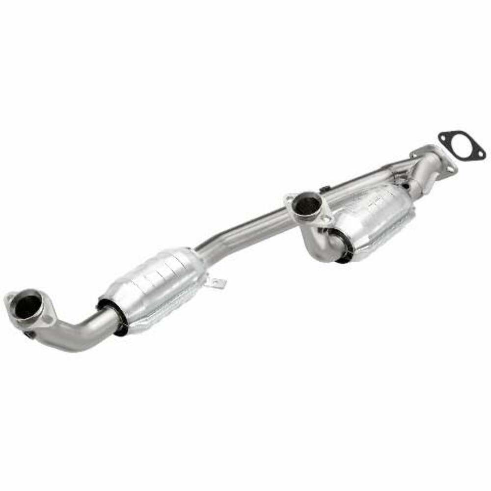 MagnaFlow direct-fit catalytic converter for 1995-1997 Ford stainless steel Federal EPA compliant OBDII 23353