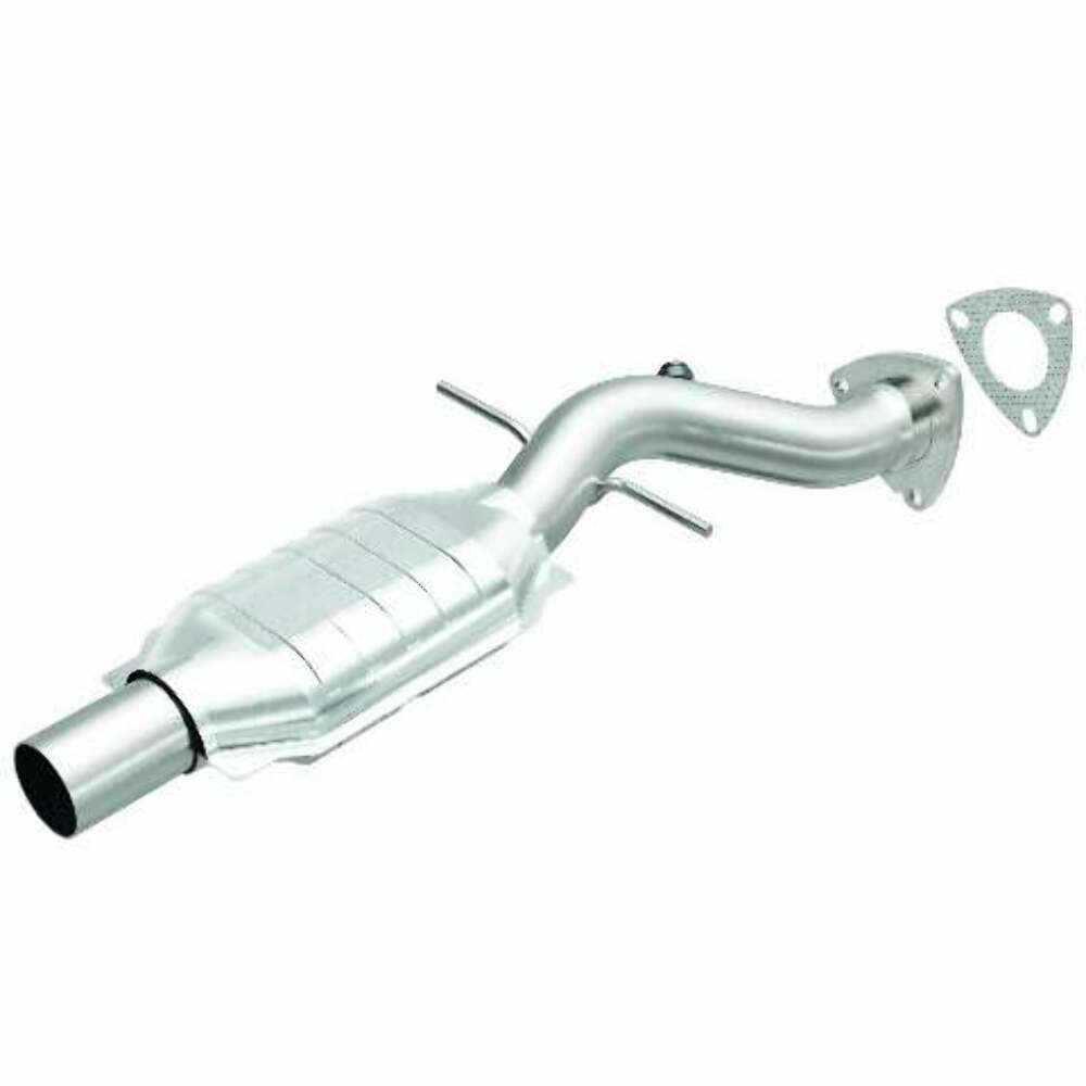MagnaFlow direct-fit catalytic converter fits 1995 Chevrolet Blazer and 1995 GMC Jimmy and 1995 Chevrolet GM Blazer stainless steel CARB compliant 23416