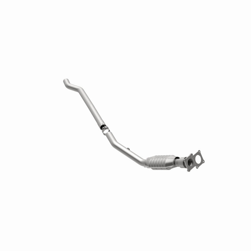 MagnaFlow direct-fit catalytic converter for 1996-1901 Chrysler stainless steel CARB compliant 4451279