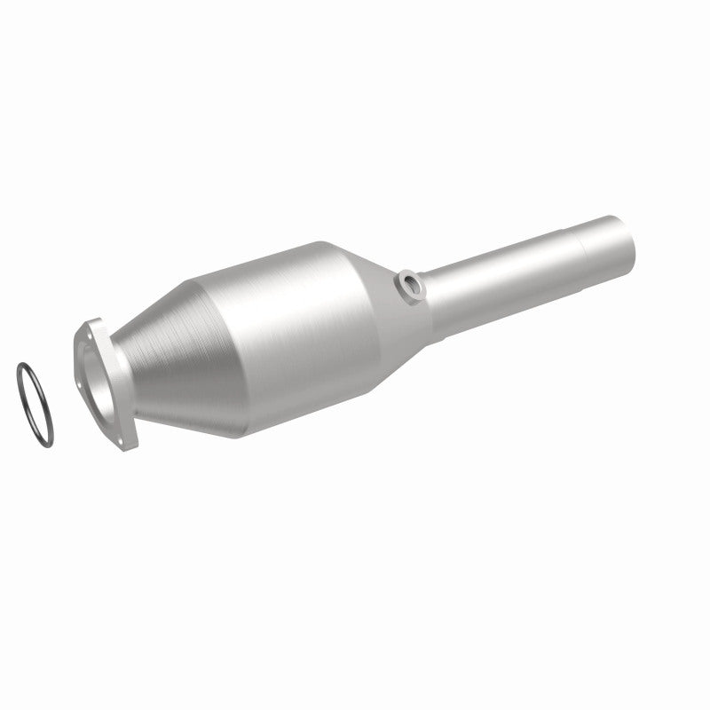 MagnaFlow direct-fit catalytic converter for 1996-1998 VW Golf 2.8L stainless steel CARB compliant 4481957