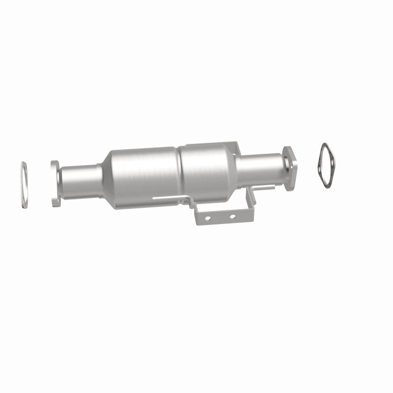 MagnaFlow direct-fit catalytic converter fits 1995-1999 Mitsubishi Eclipse and 1995-1998 Eagle Talon. Avoid potential exhaust leaks by using the included gaskets to get a proper se