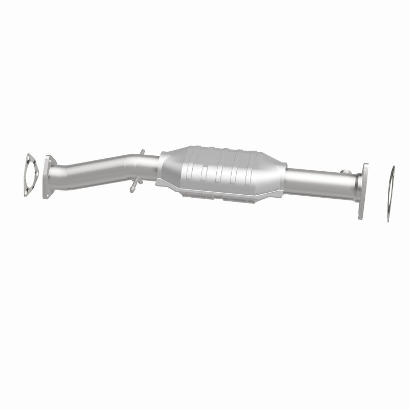 MagnaFlow direct-fit catalytic converter fits 1998 Chevrolet S10 and 1998 GMC Sonoma. Avoid potential exhaust leaks by using the included gaskets to get a proper seal and 1998 Chev