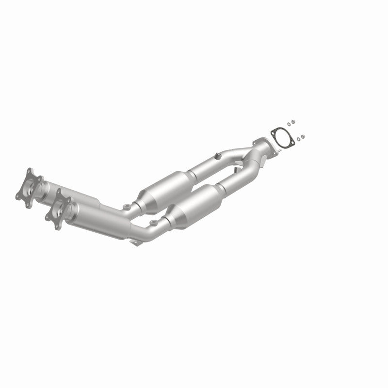 MagnaFlow direct-fit catalytic converter fits 1999 2001 Volvo S80 2.8L stainless steel CARB compliant 4481156