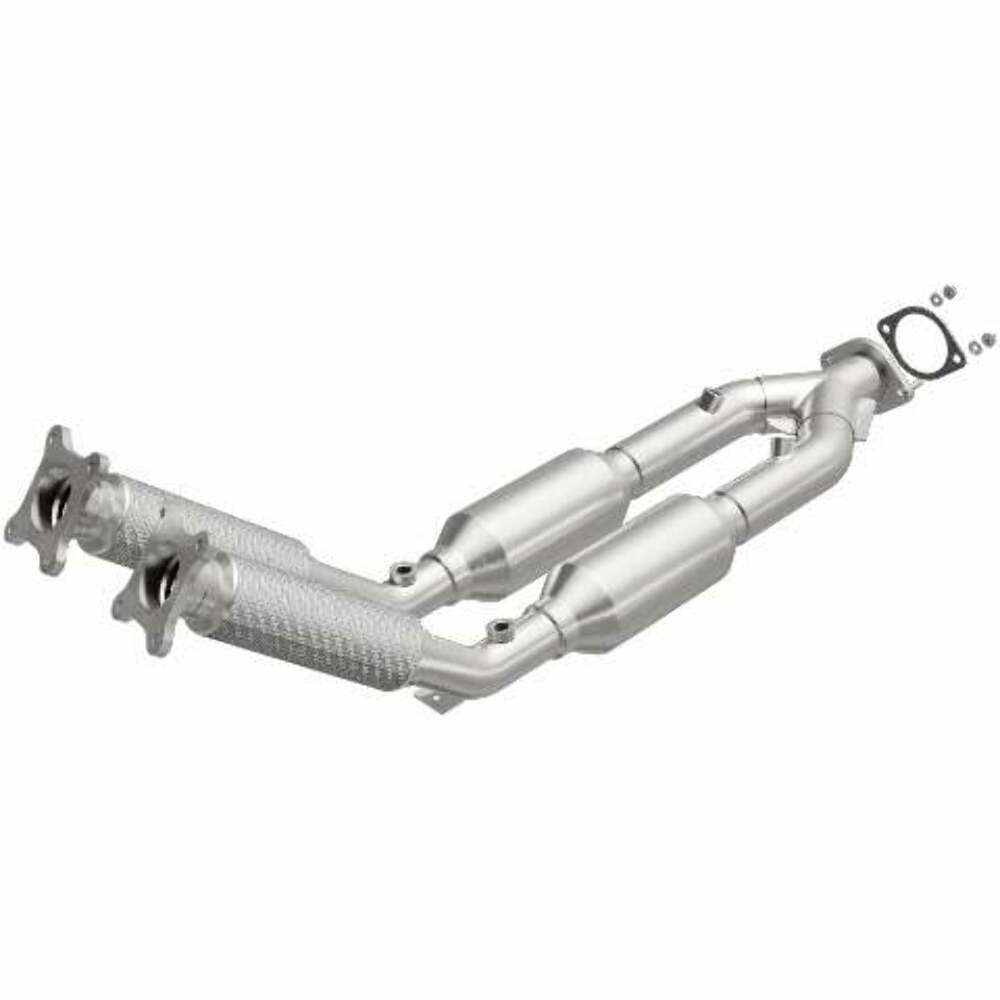 MagnaFlow direct-fit catalytic converter fits 1999-2001 Volvo S80 stainless steel Federal EPA compliant OBDII 24156