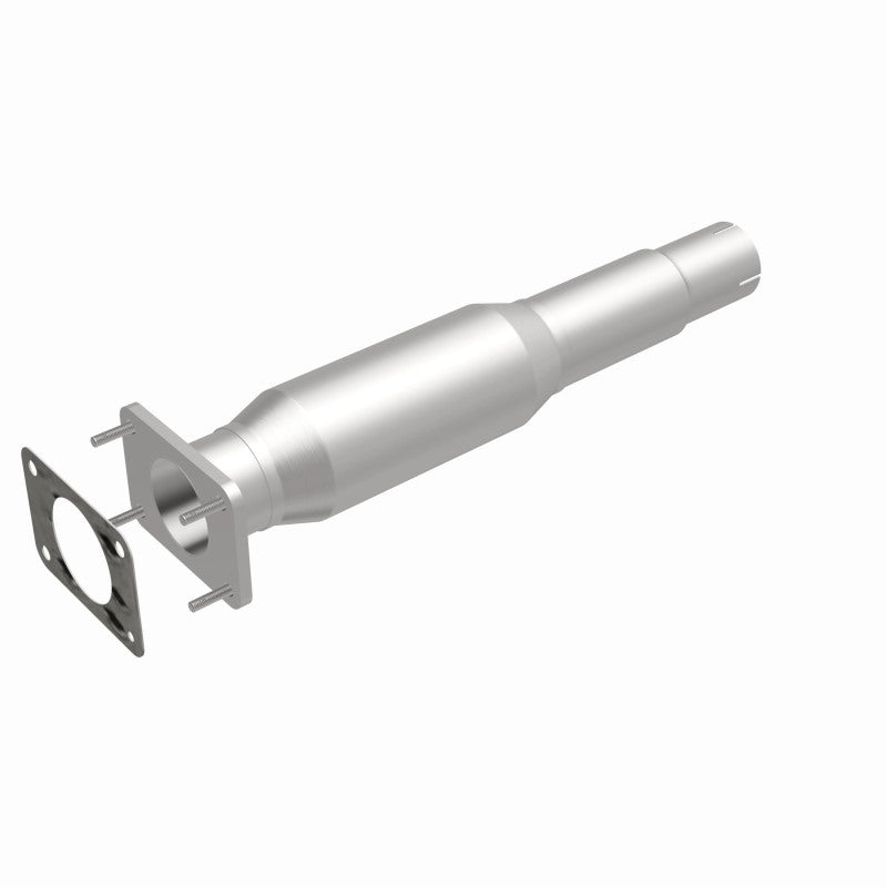 MagnaFlow direct-fit catalytic converter fits 2000-2002 2000 Buick LeSabre, Buick Park Avenue, and additional vehicles. Avoid potential exhaust leaks by using the included gaskets