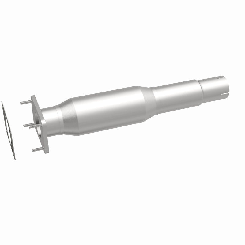 MagnaFlow direct-fit catalytic converter fits 2000-2002 2000 Buick LeSabre, Buick Park Avenue, and additional vehicles. Avoid potential exhaust leaks by using the included gaskets