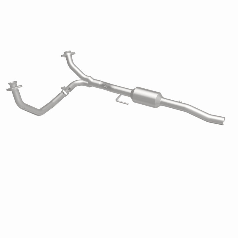 MagnaFlow direct-fit catalytic converter fits 2000 Dodge Durango 5.9L and 2000 Dodge Durango 5.2L stainless steel CARB compliant 4451280