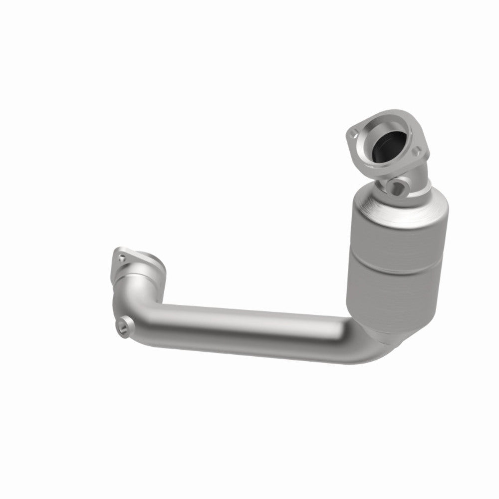 MagnaFlow direct-fit catalytic converter fits 2000 Mercedes-Benz E320 and 2000 Mercedes-Benz CLK320. Hardware is included to eliminate the hassle of working with corroded factory p