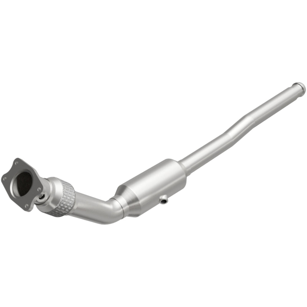 MagnaFlow direct-fit catalytic converter fits 2000 Volvo S70 and 2000 Volvo V70 and 2000 Volvo S70 2.4L stainless steel CARB compliant 4481299