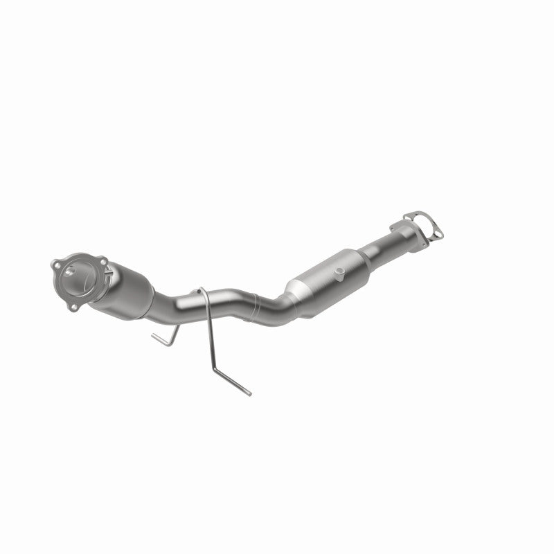 MagnaFlow direct-fit catalytic converter fits 2003-2004 Volvo S60 and Volvo V70. Avoid potential exhaust leaks by using the included gaskets to get a proper seal and 2003 2004 Volv