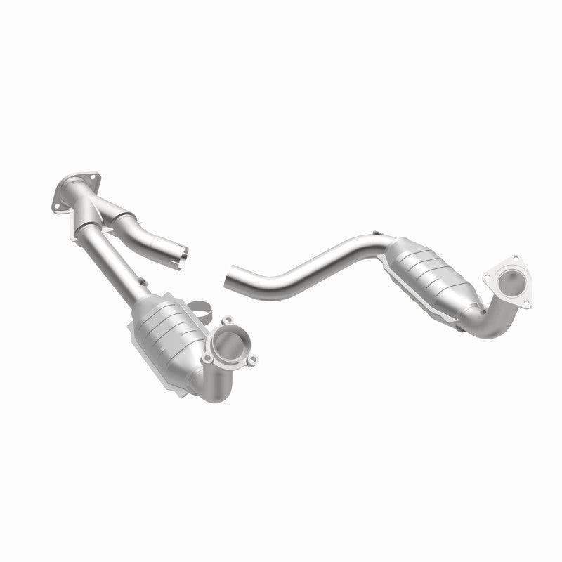 MagnaFlow direct-fit catalytic converter fits 2003 Chevrolet SSR 5.3L stainless steel CARB compliant 4451640