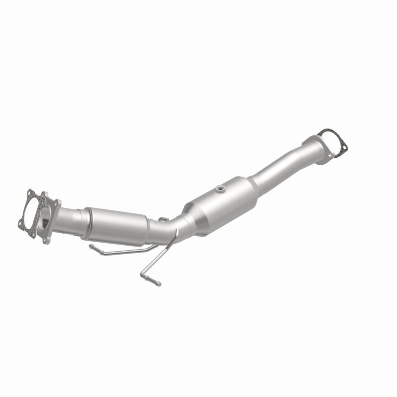 MagnaFlow direct-fit catalytic converter fits 2004-2005 Volvo S60 and 2004-2007 Volvo V70. Avoid potential exhaust leaks by using the included gaskets to get a proper seal and 2004