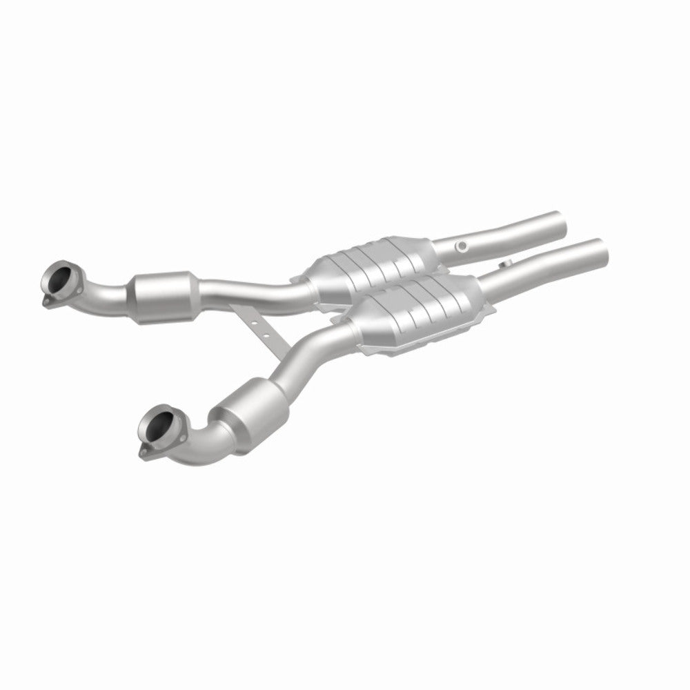 MagnaFlow direct-fit catalytic converter for 2000-2004 Chevy Corvette 5.7L stainless steel CARB compliant OBDII 51460