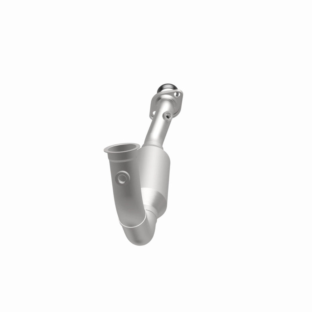 MagnaFlow direct-fit catalytic converter fits 2004 Jeep Liberty 3.7L stainless steel CARB compliant 4551583