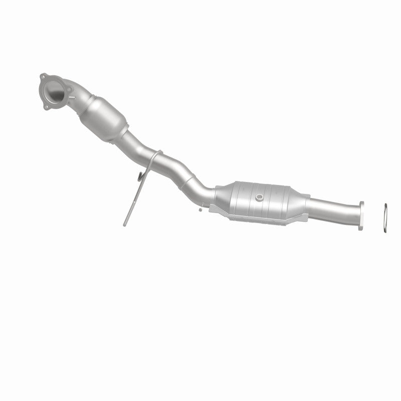 MagnaFlow direct-fit catalytic converter fits 2003-2004 Volvo XC90 2.5L and 2004 Volvo XC90 stainless steel CARB compliant OBDII