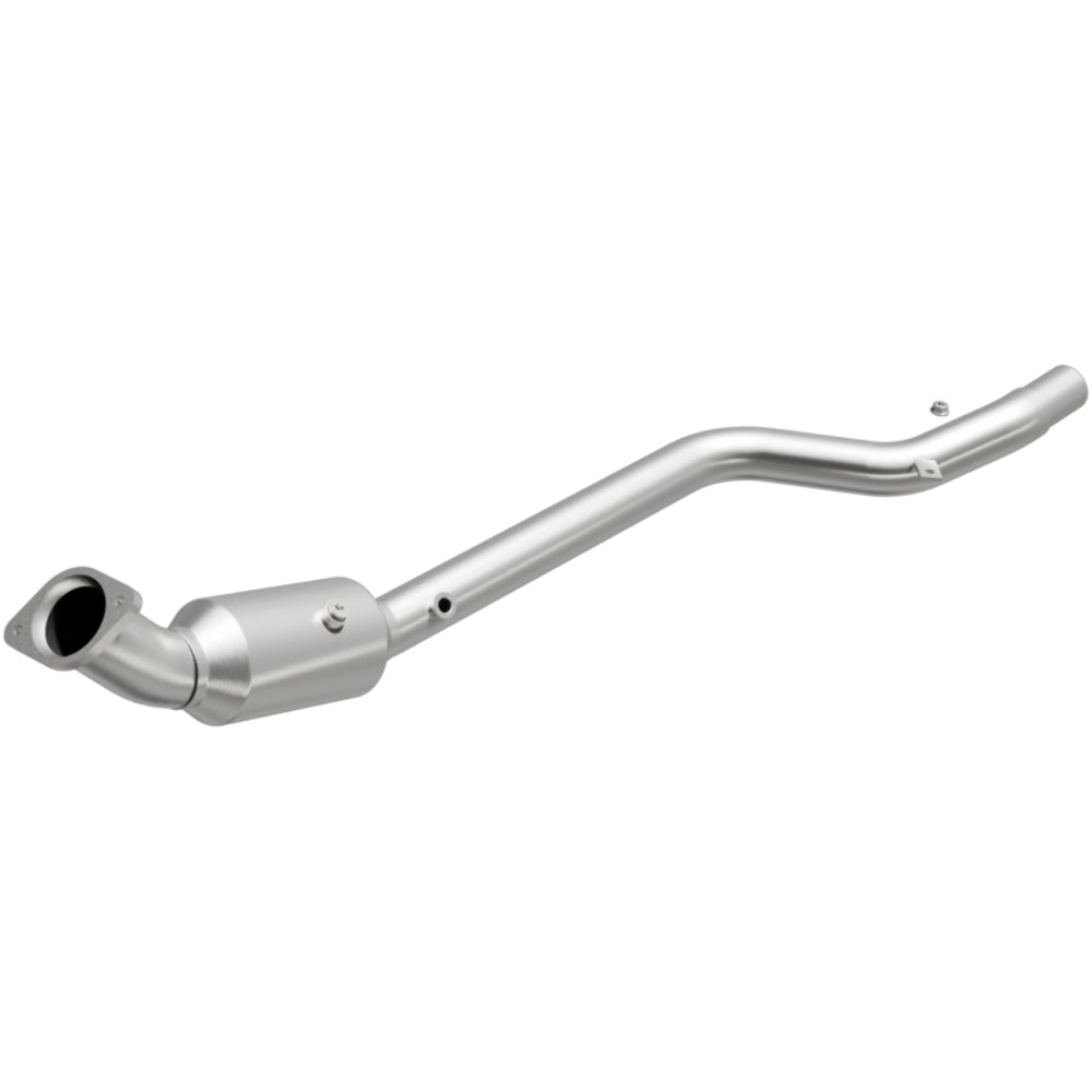 MagnaFlow direct-fit catalytic converter for 2005-2010 Chrysler stainless steel CARB compliant 26202