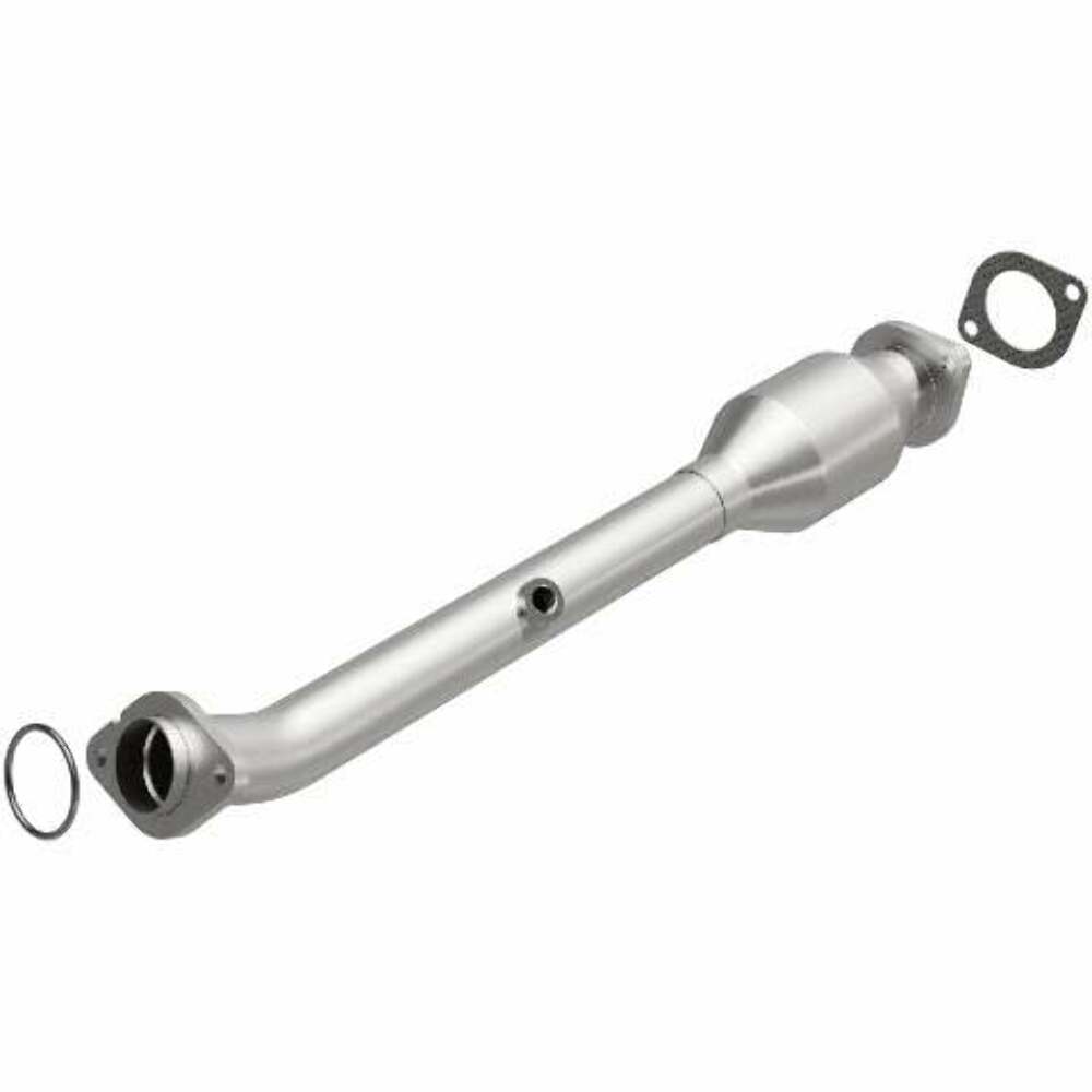 MagnaFlow catalytic converter for 2005-2015 Nissan Xterra passenger side passenger side exit stainless steel CARB compliant OBDII