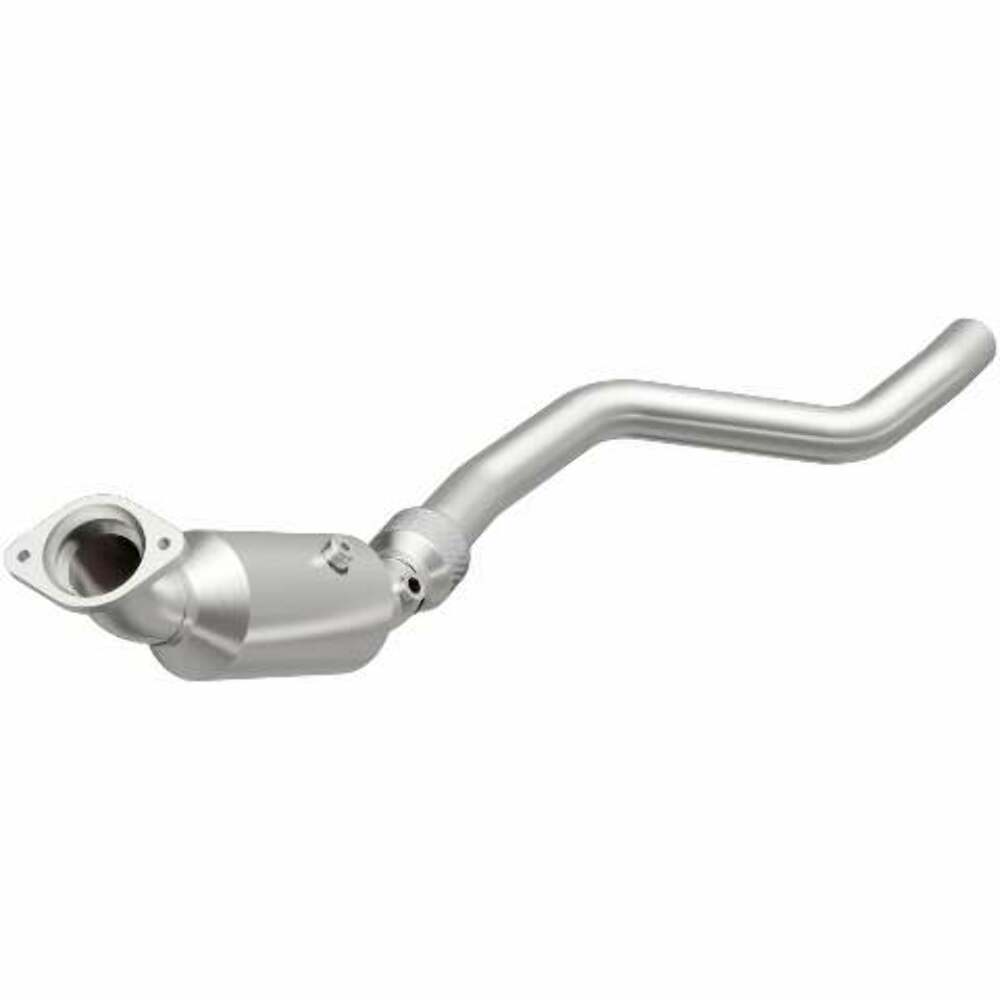 MagnaFlow direct-fit catalytic converter fits 2005 Chrysler 300 5.7L and 2005 Dodge Magnum 5.7L stainless steel CARB compliant 4561244