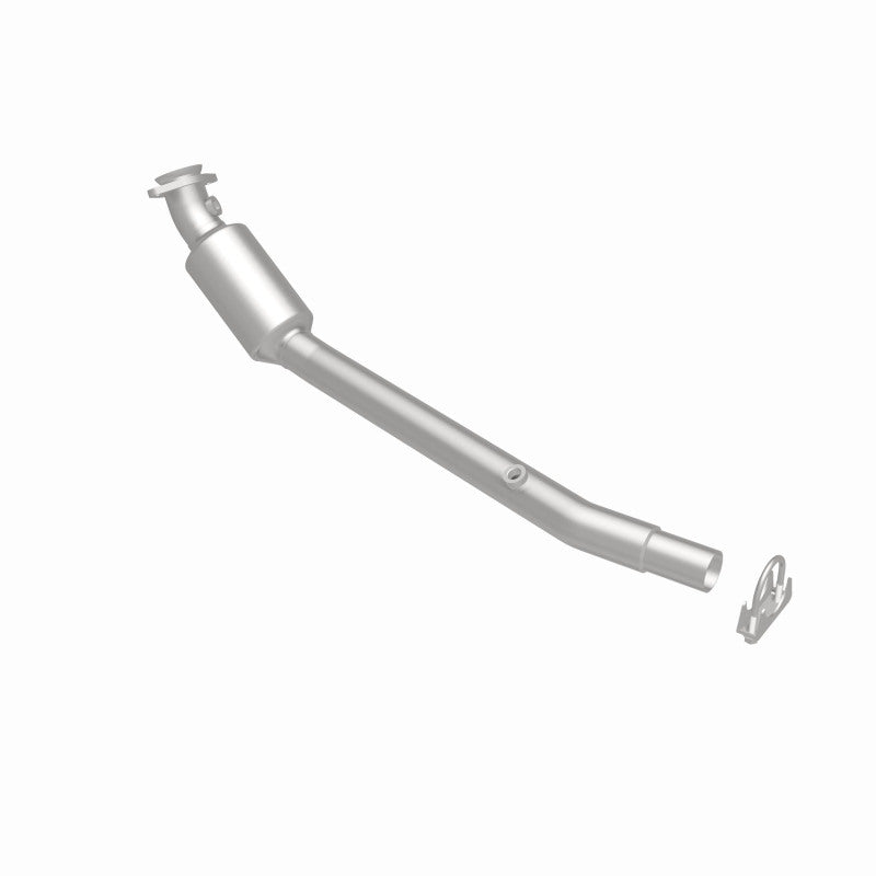 MagnaFlow direct-fit catalytic converter fits 2005 Land Rover Range Rover 4.4L stainless steel CARB compliant 4551724