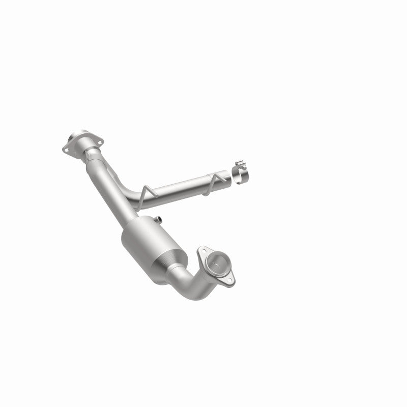 MagnaFlow direct-fit catalytic converter fits 2005 Lincoln Navigator 5.4L stainless steel CARB compliant 4451165