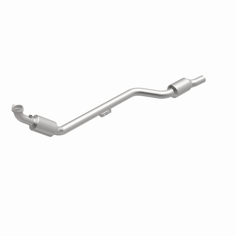 MagnaFlow direct-fit catalytic converter fits 2005 Mercedes-Benz CLK320 3.2L stainless steel CARB compliant 5411806