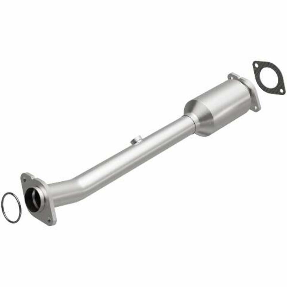 MagnaFlow direct-fit catalytic converter for 2007-2016 Nissan Frontier 4.0L stainless steel CARB compliant 5592669