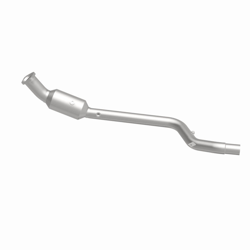 MagnaFlow direct-fit catalytic converter for 2006-2007 Chrysler 2.7L stainless steel CARB compliant 5461241