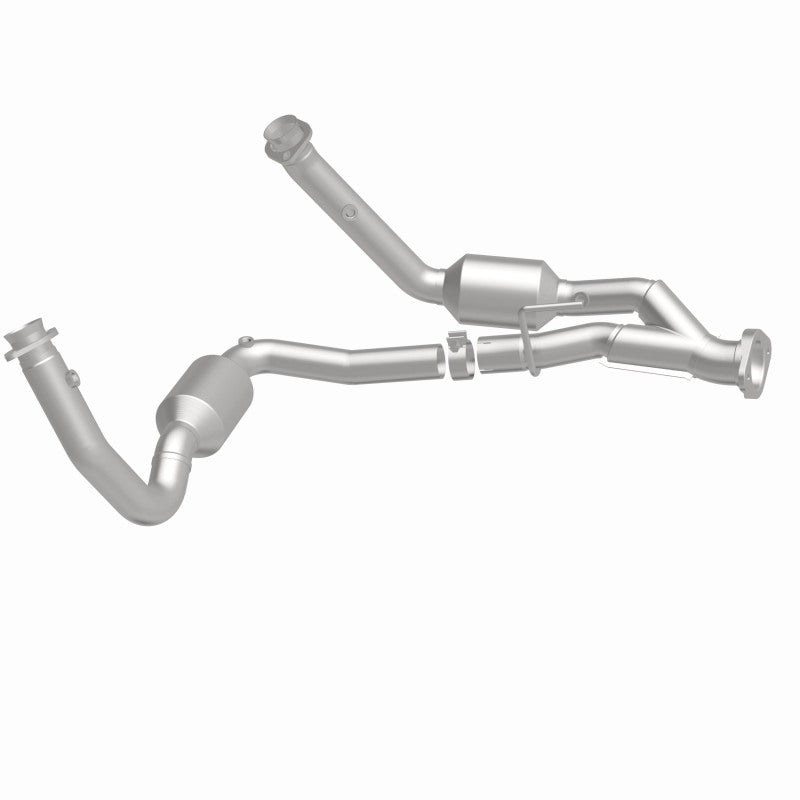 MagnaFlow direct-fit catalytic converter for 2006-2010 Jeep Grand Cherokee stainless steel CARB compliant 5451709