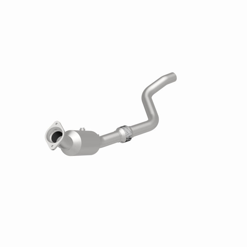 MagnaFlow direct-fit catalytic converter for 2006-2014 Chrysler 5.7L stainless steel CARB compliant 5561243