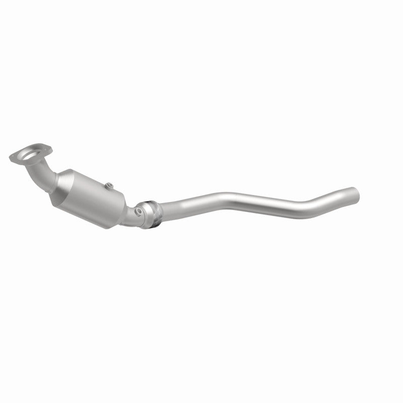 MagnaFlow direct-fit catalytic converter for 2006-2014 Chrysler 5.7L stainless steel CARB compliant 5561244