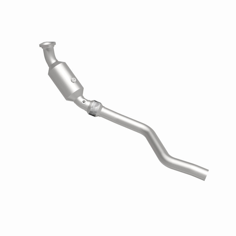 MagnaFlow direct-fit catalytic converter for 2006-2014 Chrysler 5.7L stainless steel CARB compliant 5561244