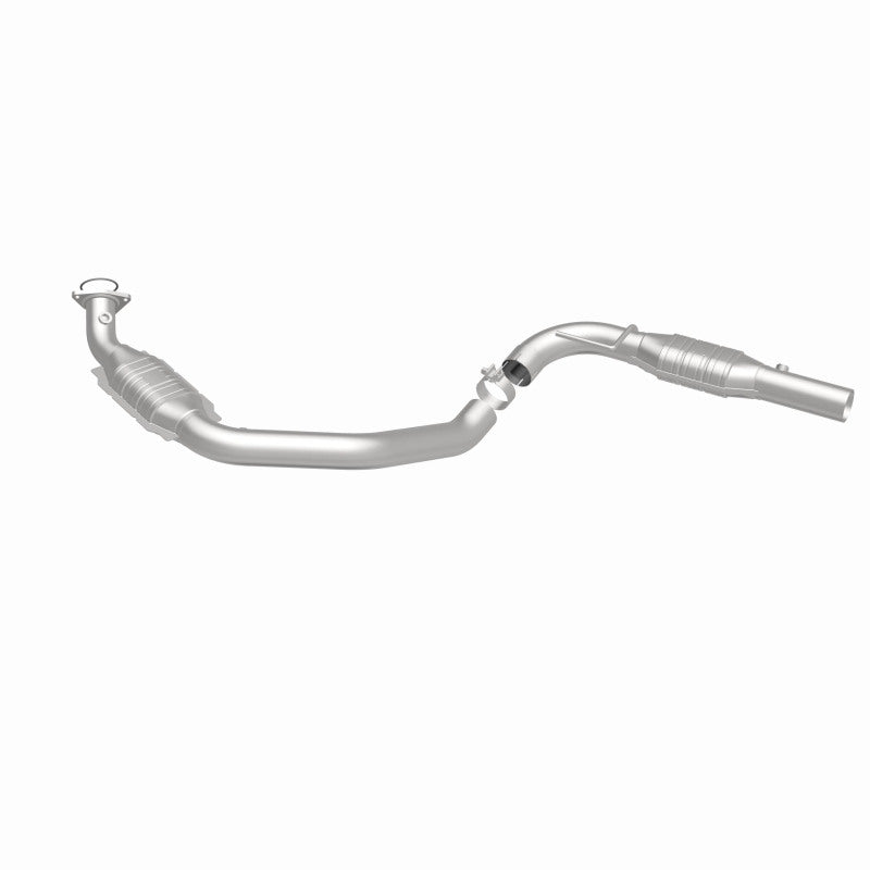MagnaFlow direct-fit catalytic converter fits 2006 Chevrolet Express 3500, 2006 GMC Savana 3500, and additional vehicles and 2006 Chevrolet Express 2500 4.8L stainless steel CARB c