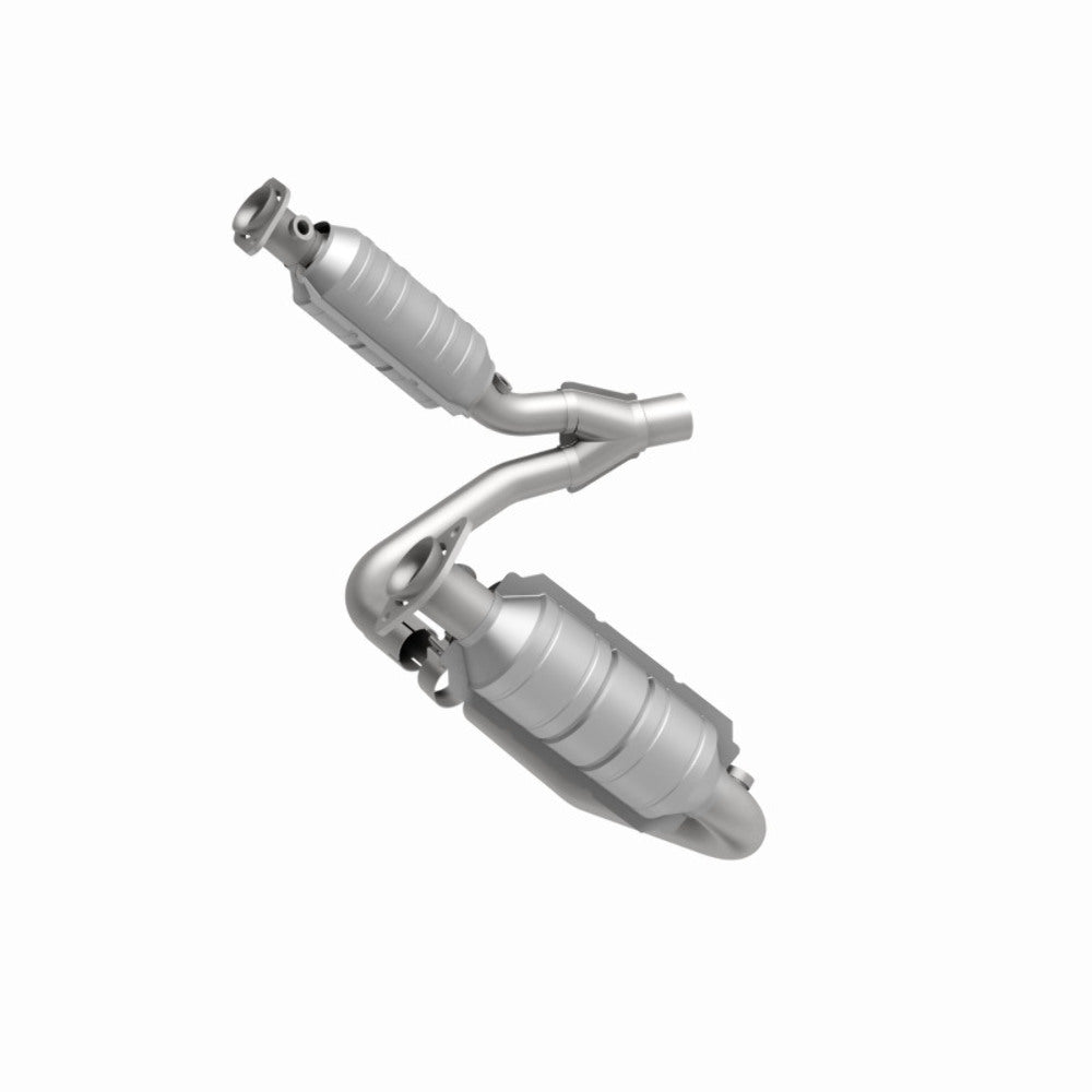 MagnaFlow direct-fit catalytic converter fits 2006 Mitsubishi Raider 3.7L stainless steel CARB compliant 4451627