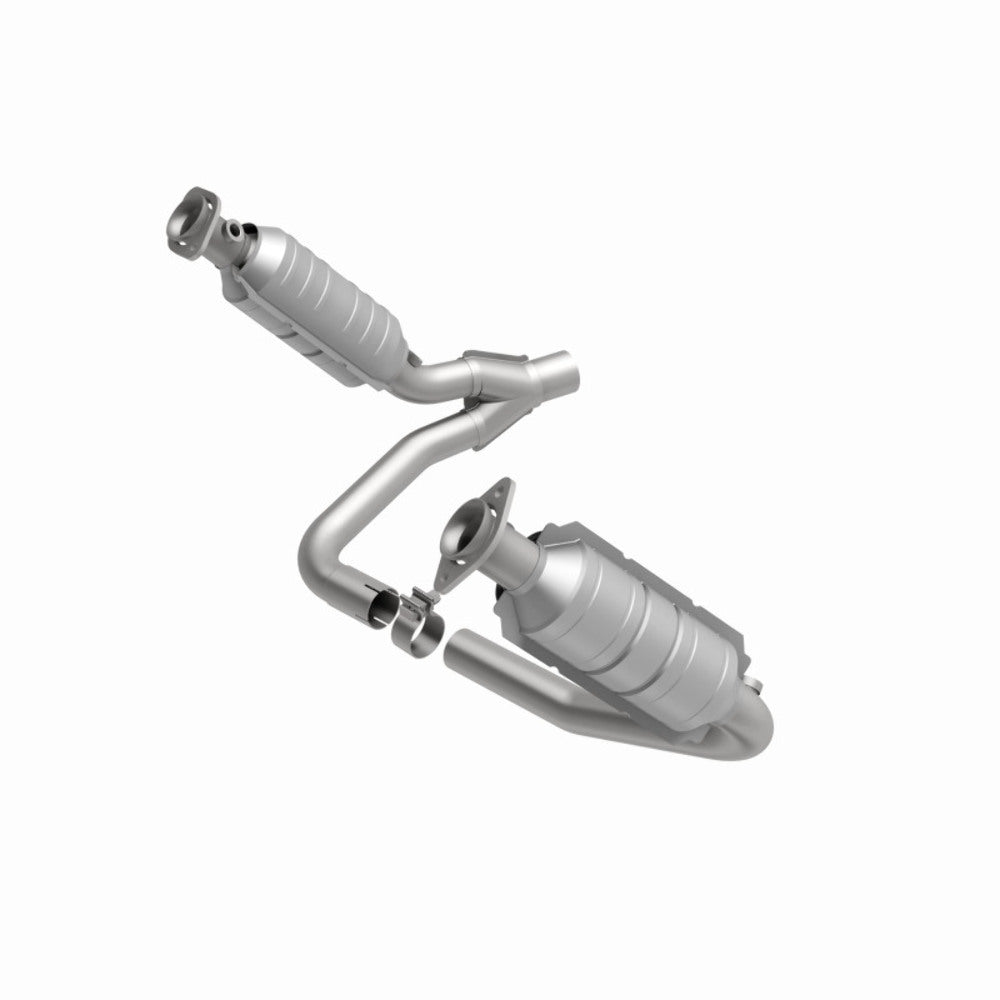 MagnaFlow direct-fit catalytic converter fits 2006 Mitsubishi Raider 3.7L stainless steel CARB compliant 4451627