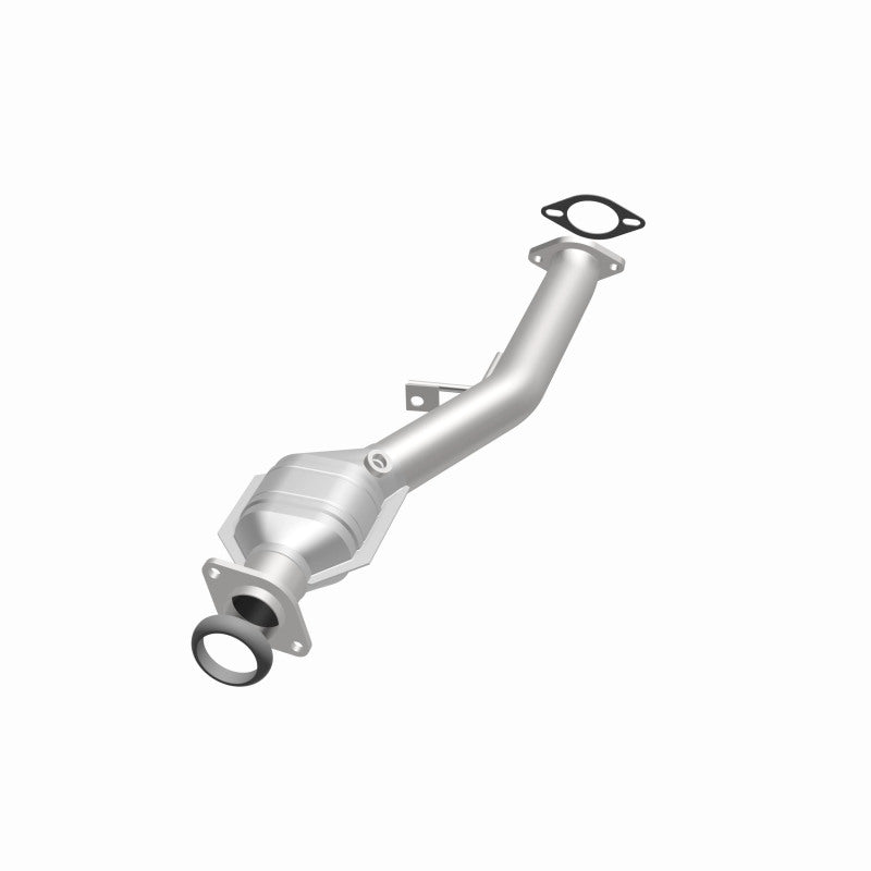 MagnaFlow direct-fit catalytic converter fits 2006-2008 Subaru Forester and 2006 Saab 9-2X. Avoid potential exhaust leaks by using the included gaskets to get a proper seal and 200