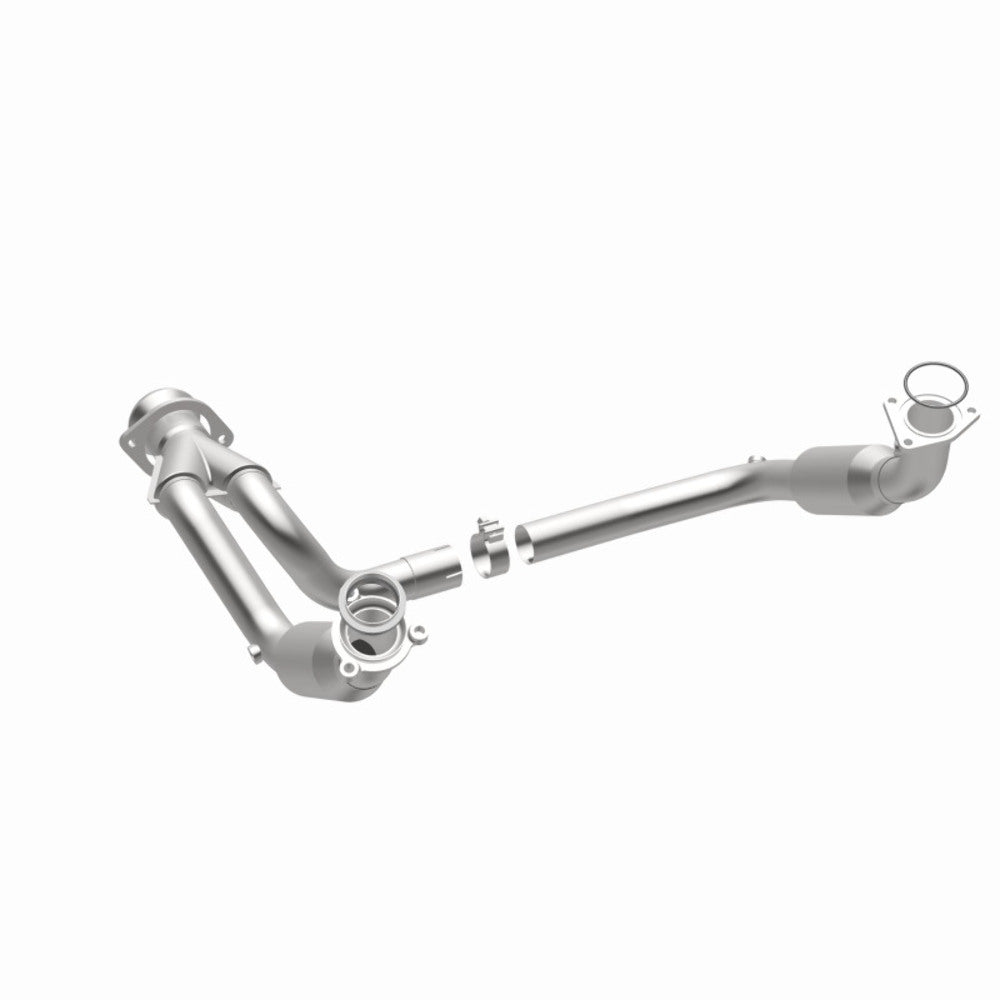 MagnaFlow direct-fit catalytic converter for 2007-2008 Cadillac 6.2L stainless steel CARB compliant 5451631