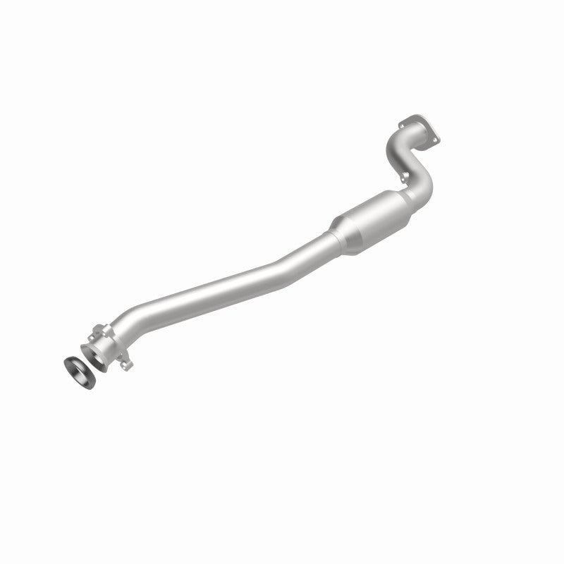 MagnaFlow direct-fit catalytic converter fits 2007-2008 Hummer H3, 2007 Chevrolet Colorado, and additional vehicles. Avoid potential exhaust leaks by using the included gaskets to