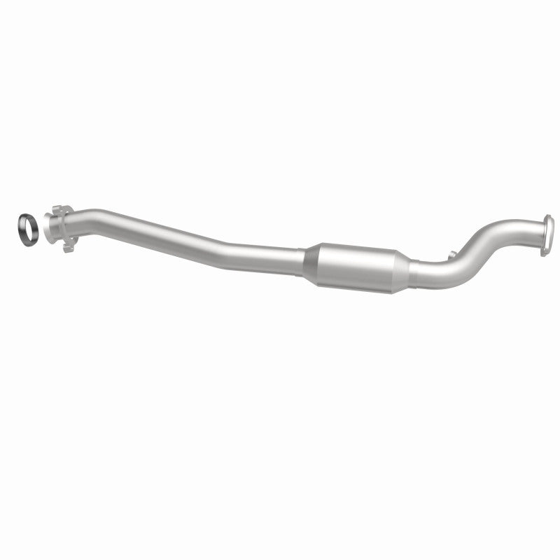MagnaFlow direct-fit catalytic converter fits 2007-2008 Hummer H3, 2007 Chevrolet Colorado, and additional vehicles. Avoid potential exhaust leaks by using the included gaskets to