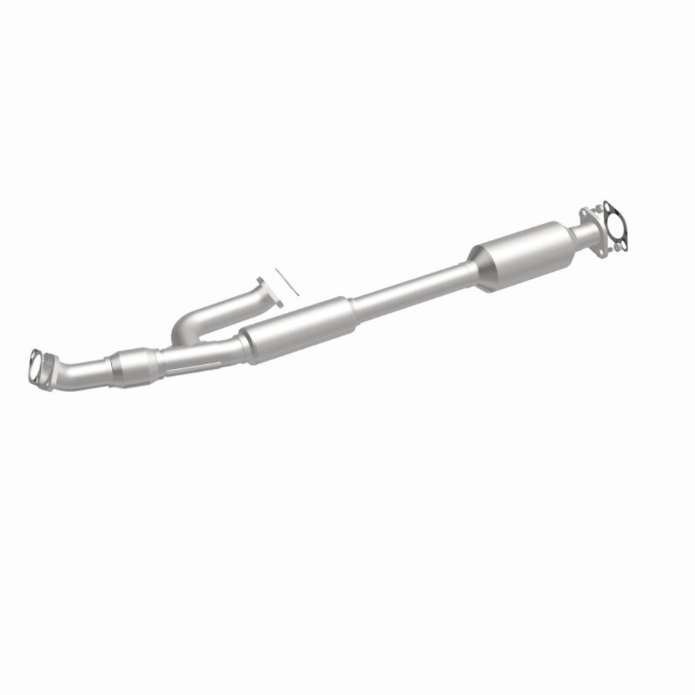 MagnaFlow direct-fit catalytic converter for 2007-2008 Hyundai 2.7L stainless steel CARB compliant 5571534