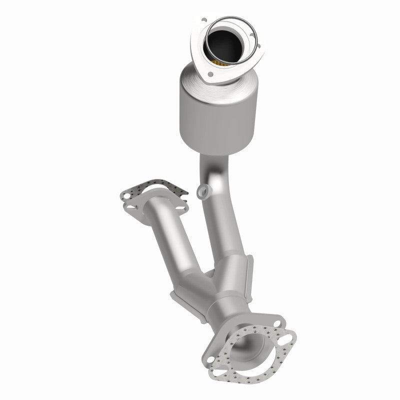 MagnaFlow direct-fit catalytic converter fits 2007-2008 Saturn Aura, 2008 Chevrolet Malibu, and additional vehicles. Avoid potential exhaust leaks by using the included gaskets to