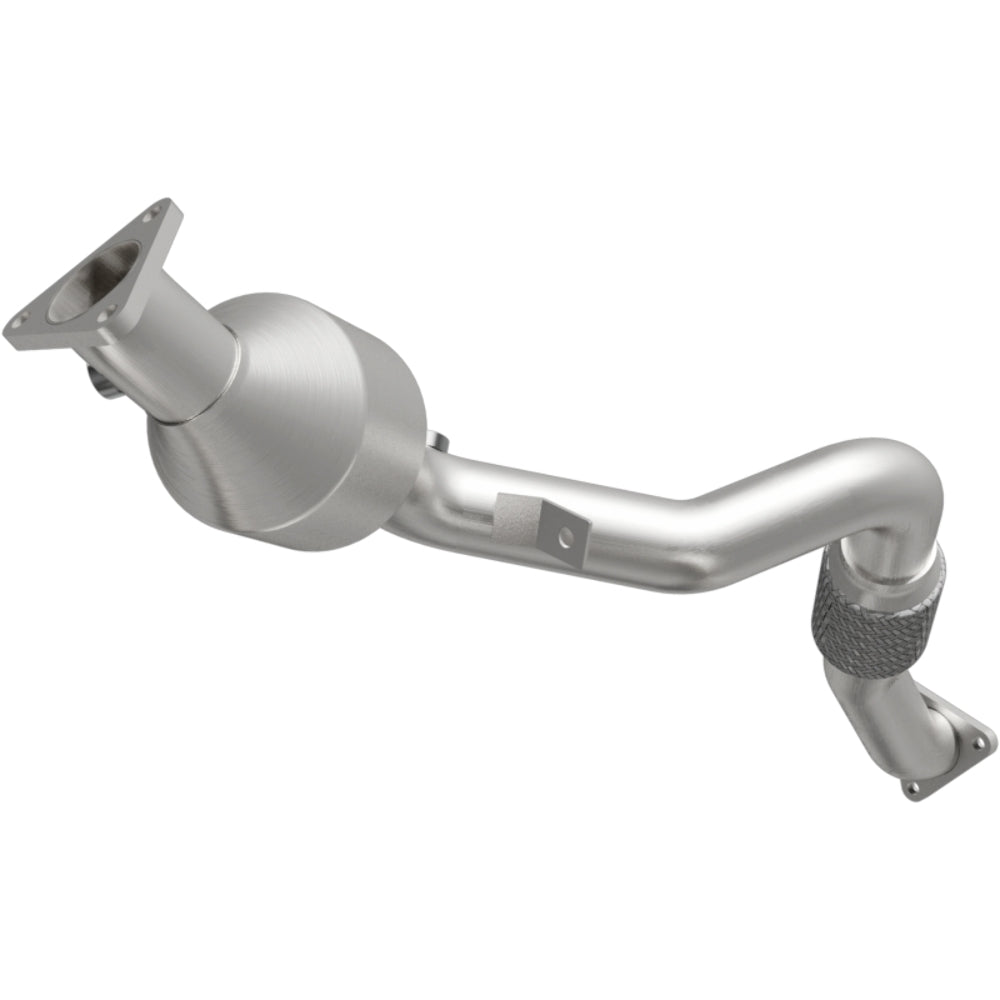 MagnaFlow direct-fit catalytic converter fits 2007-2010 Audi Q7 3.6L and 2008-2010 Volkswagen Touareg 3.6L 3.6 inch inlet/outlet stainless steel CARB compliant OBDII 52586