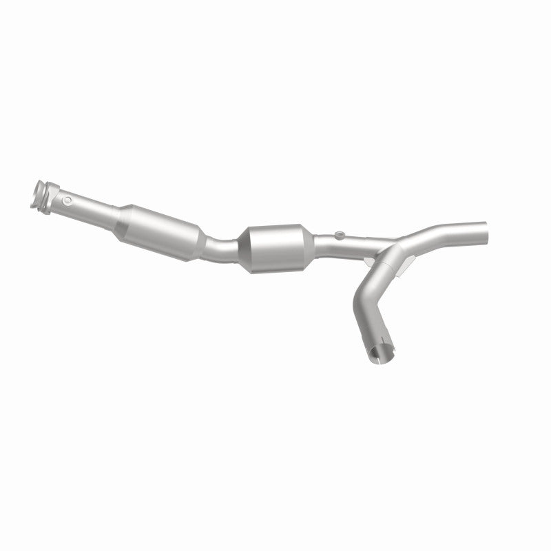 MagnaFlow direct-fit catalytic converter fits 2007 Ford E-250 and 2007 Ford E-150, this and 2007 Ford E-150 4.6L stainless steel CARB compliant 5582310