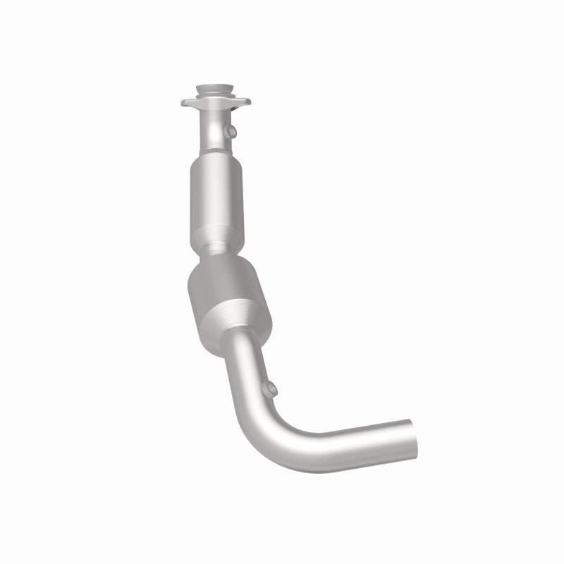 MagnaFlow direct-fit catalytic converter fits 2007 Ford E-150 4.6L and 2007 Ford E-250 4.6L stainless steel CARB compliant 5582311