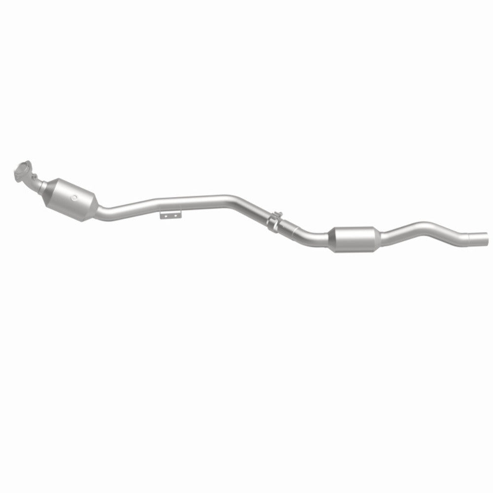 MagnaFlow direct-fit catalytic converter fits 2007 Mercedes-Benz E350 3.5L stainless steel CARB compliant 5411666