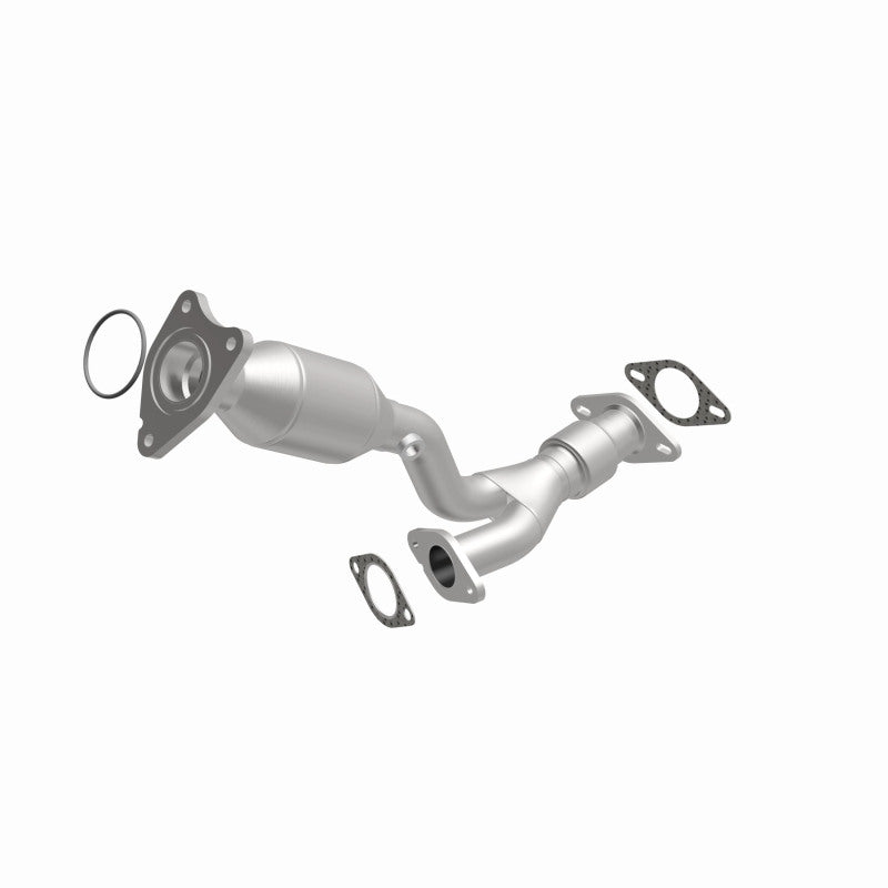 MagnaFlow direct-fit catalytic converter fits 2007 Pontiac G6 and 2007 Saturn Aura. Avoid potential exhaust leaks by using the included gaskets to get a proper seal and 2007 Pontia