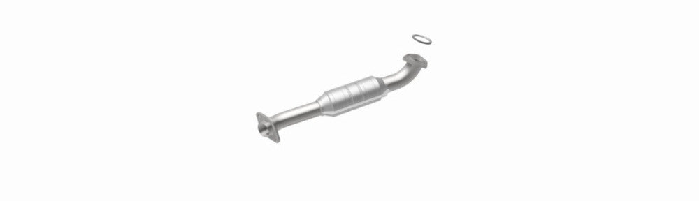 MagnaFlow direct-fit catalytic converter fits 2008 Pontiac G8 3.6L driver side 3.6L driver side stainless steel CARB compliant OBDII 51689