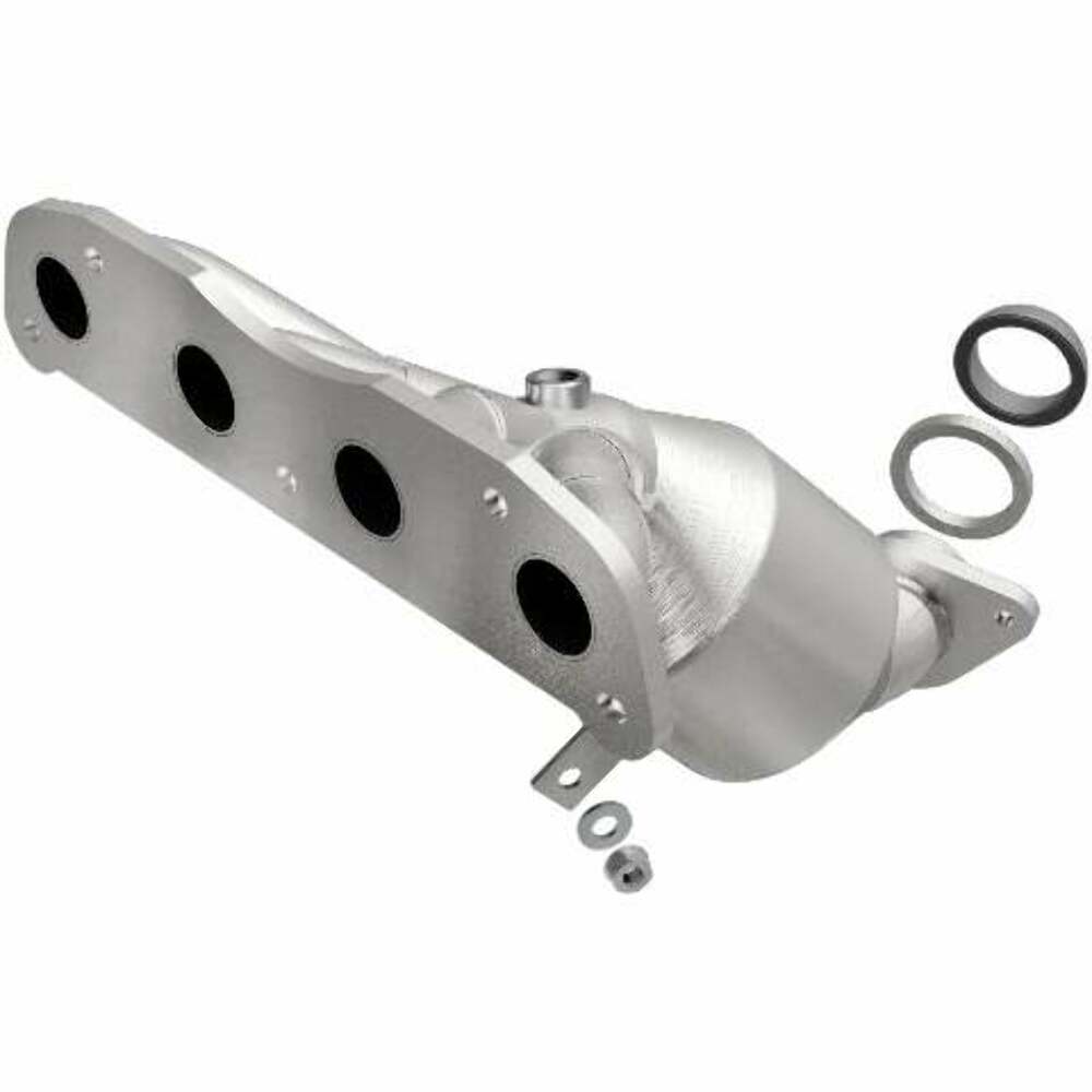 MagnaFlow direct-fit catalytic converter for 2009-2017 Nissan Sentra stainless steel CARB compliant 52271