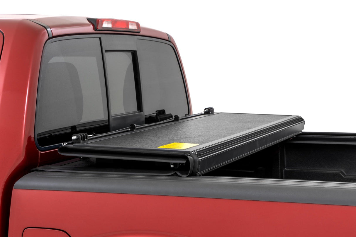 2009-2021 Nissan Frontier Hard Low Profile Bed Cover 47520501B